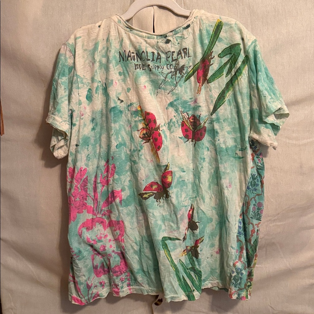 Magnolia Pearl Be My Lady Bug Tee - Picture 8 of 9